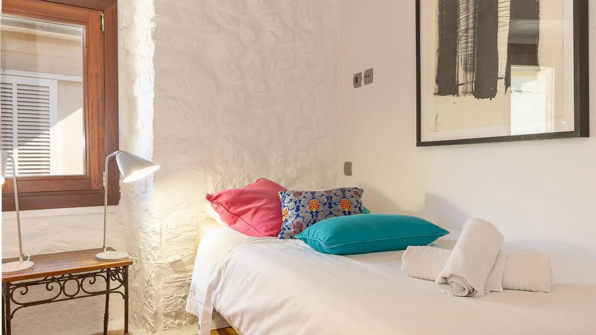 Townhouse Albuqassim By Homevillas360 Pollenca Spain